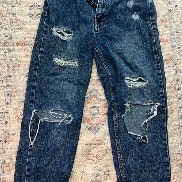 Dark wash mom jeans - Picture 4 of 10